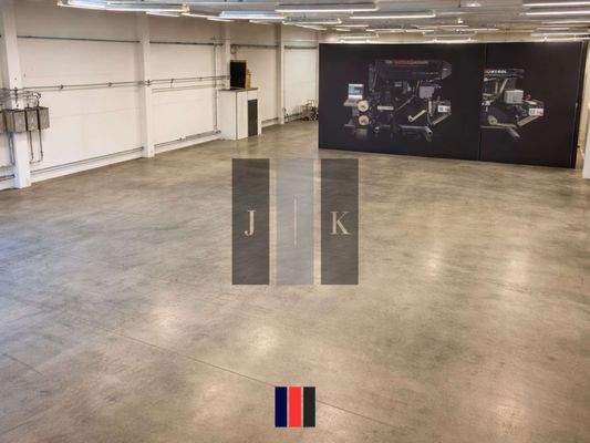 Halle Innenansicht 4 (Visual.)