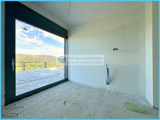 c356547d0e8b40afa01378665de9b070-original