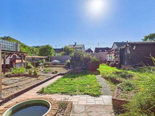 Ein-/ Zweifamilienhaus in Wadgassen