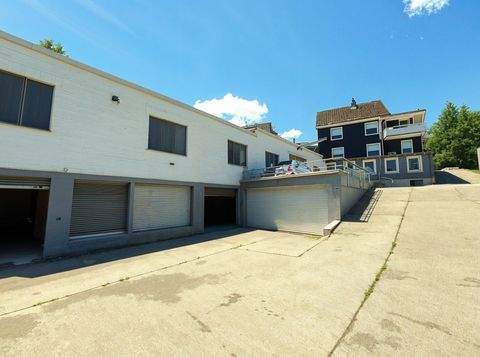 Remscheid Garage, Remscheid Stellplatz