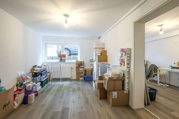 Praxis Untergeschoss Zimmer 1