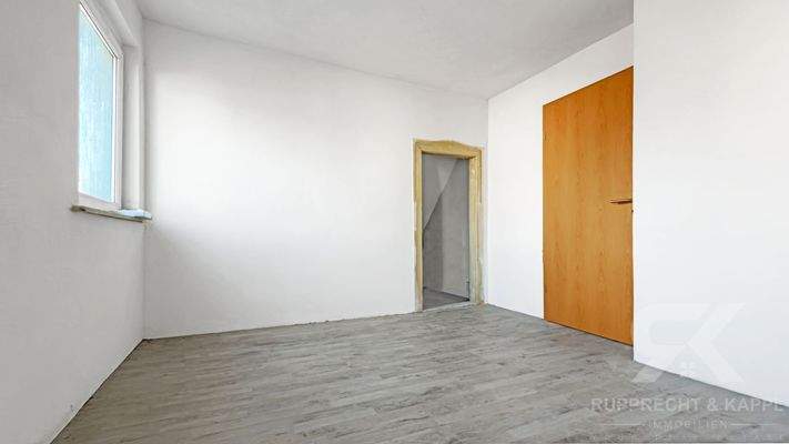 Kinderzimmer mit Ankleide