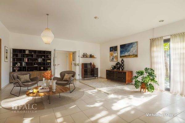 Wohnzimmer - Virtually Staged