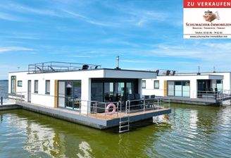 Schwimmhaus "Dory"