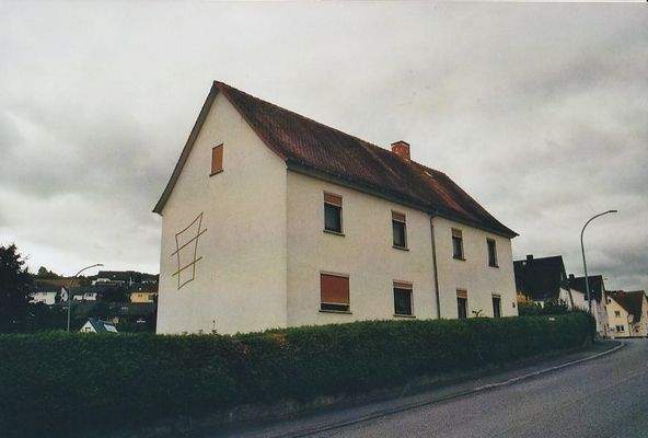 Ansicht von der Straße 2.jpg