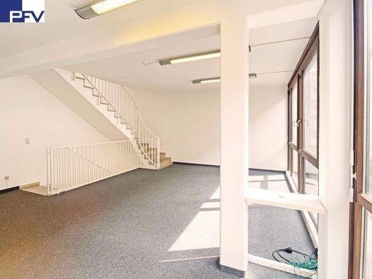 1.OG Referenzeinheit unrenoviert