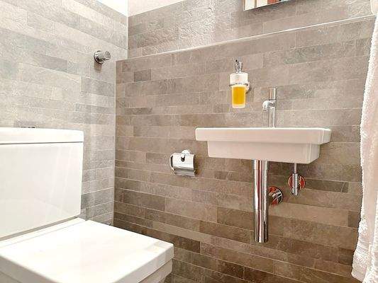 Und separates Gäste WC