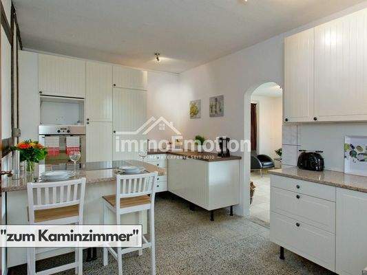 Küche  zum Kaminzimmer