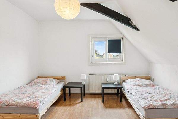 DG rechts - Schlafzimmer