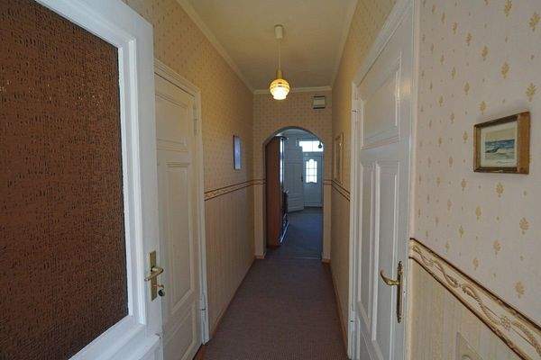 EG: Blick Eingangsbereich Hofseite