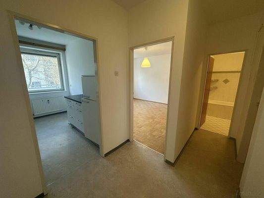 Essdiele Blick ins Zimmer 2