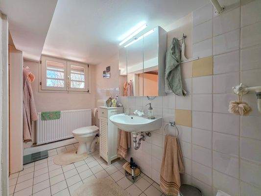 Badezimmer Schlafzimmer 2