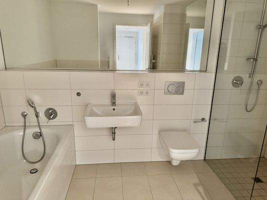 Badezimmer Bild 1_heller