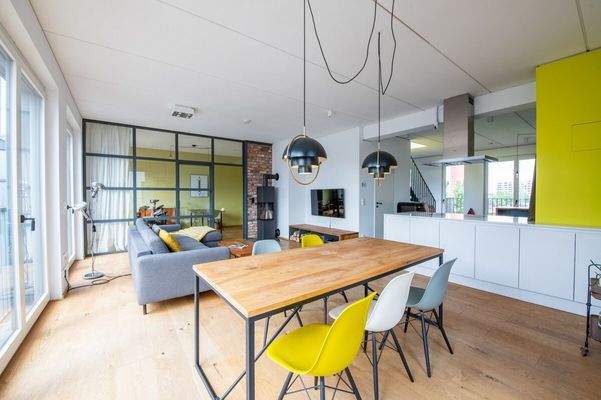 Best_Place_Wilhelmine_Gemberg_Weg_11_Wohnzimmer-17