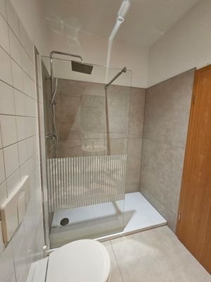 Badezimmer Bild 3.jpg