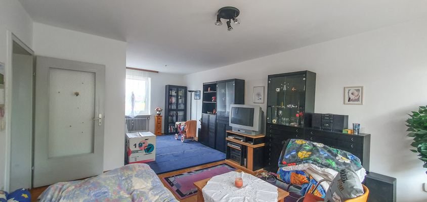 1 OG Whg 2 Wohnzimmer 03.jpg