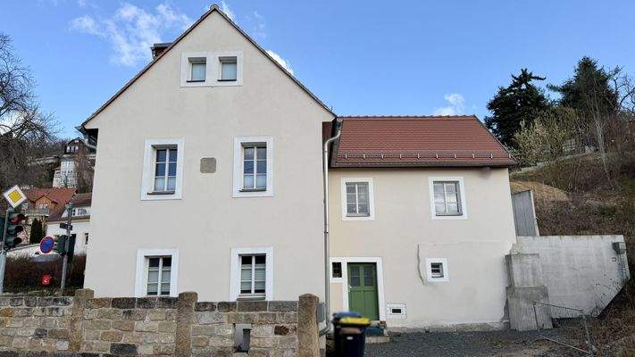 Hausansicht von der Straße