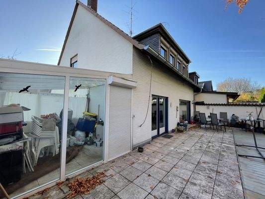 Terrasse und Wintergarten