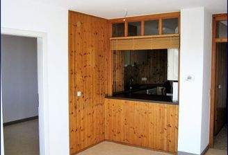 Durchreiche Küche zum Wohn-/Esszimmer