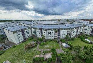 Vorderseite diagonal