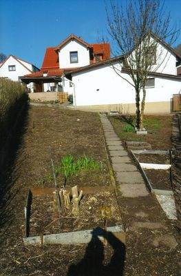 WH und Gartenansicht