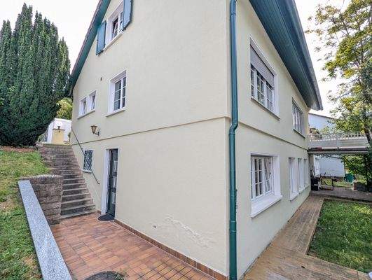 Separater Eingang ins UG