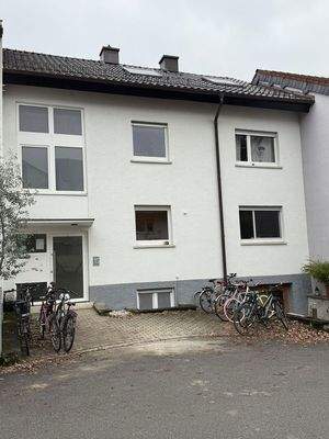 Kleines Studentenwohnheim