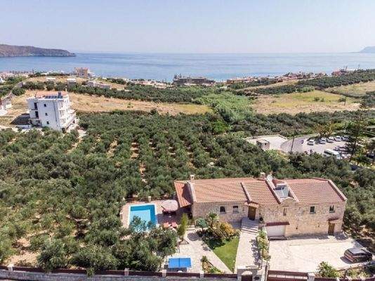 Kreta, Agia Marina: Luxuriöse Steinvilla mit Meer- und Sonnenuntergangsblick zu verkaufen