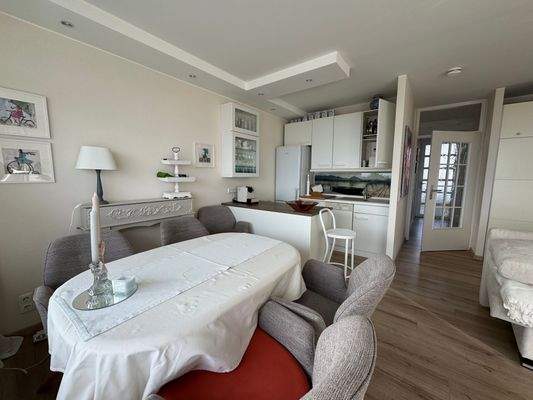 Blick durch das Wohnzimmer