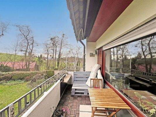 Sonnenbalkon mit Markise