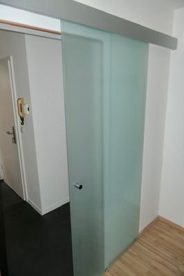 Viele Details - hier eine Glas-Schiebetür
