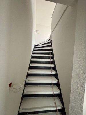 Treppe ins DG
