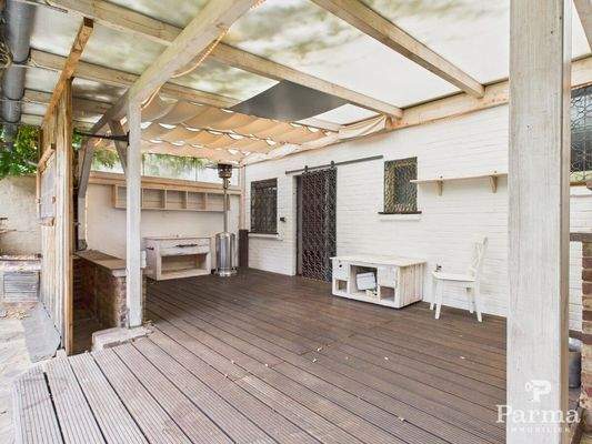 überdachte Terrasse