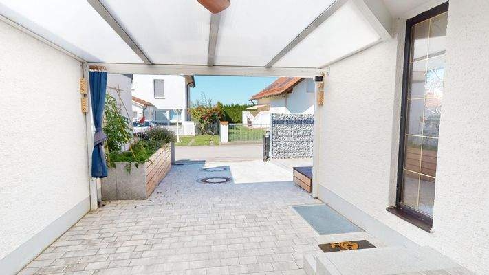 überdachter Freisitz