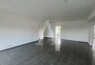 Empfangsbereich Praxis