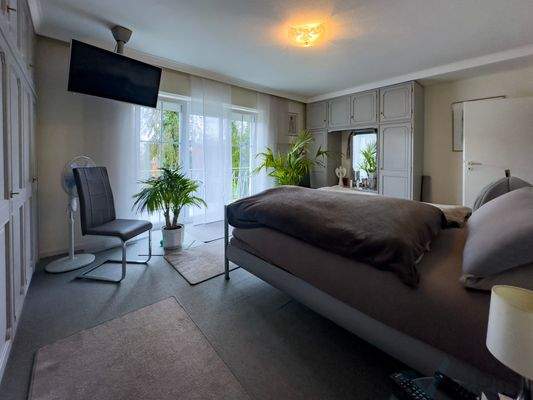 OG Schlafzimmer Ansicht 1