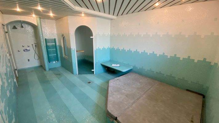 Wellness Bad Ansicht 2