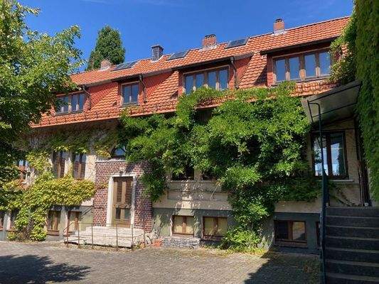 Wohn- und Gewerbehaus