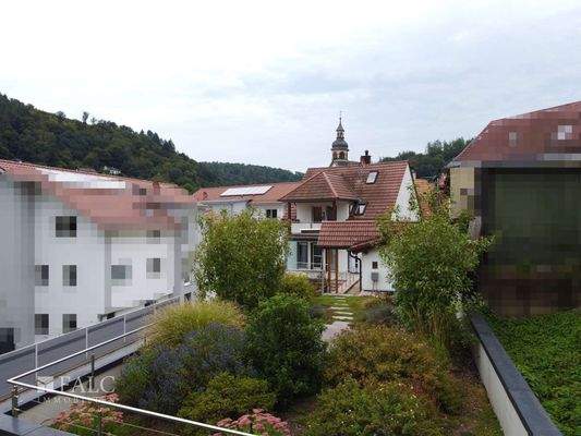 Blick über die Garage