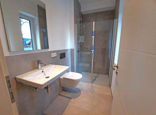 Duschbad im Erdgeschoss