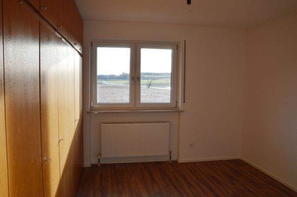 Schlafzimmer mit Einbauschrank