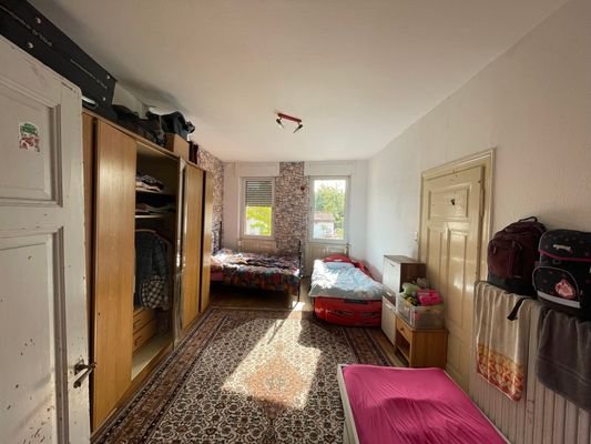 Schlafzimmer 1 OG
