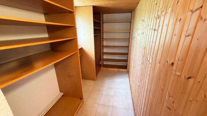 begehbarer Kleiderschrank