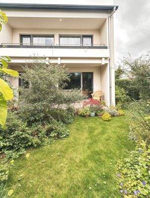 Blick aus dem Garten