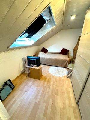 T45 Schlafzimmer DG.jpeg