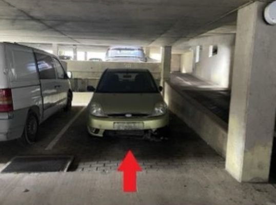 Tiefgaragen-Stellplatz.jpg
