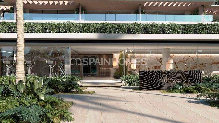Flats with Elegant Design and Premium Amenities in Estepona