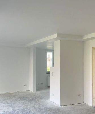 Wohnraum mit Zugang Küche