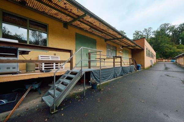 Halle 6 b mit Laderampe 