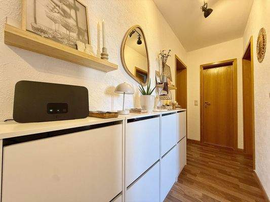 Flur Wohnbereich Wohnbereich Bsp. Wohnung 2